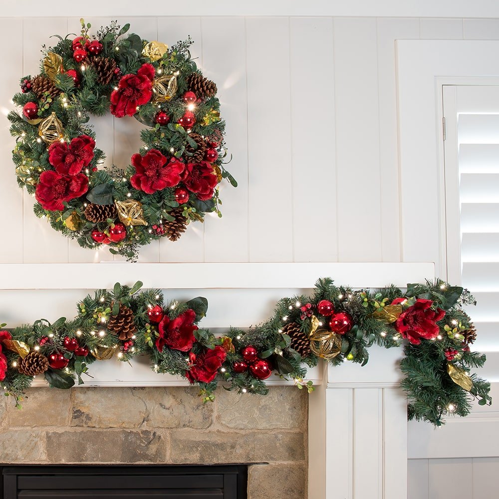 Red Magnolia Garland: Ein atemberaubender Red Garland zu Weihnachten