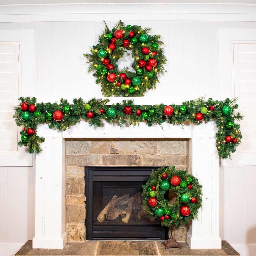 Weihnachts-Cheer Red & Green Wreath