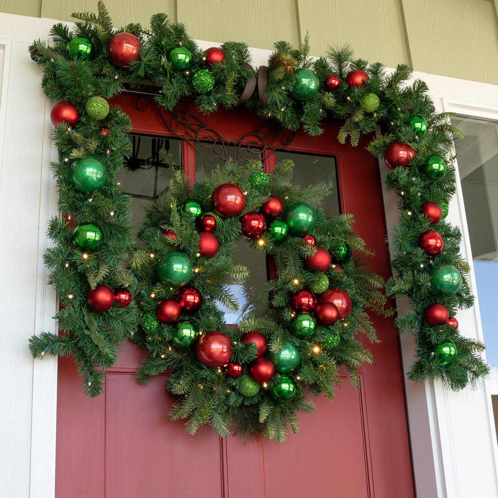 Weihnachts-Cheer Red & Green Garland - 9 Fuß