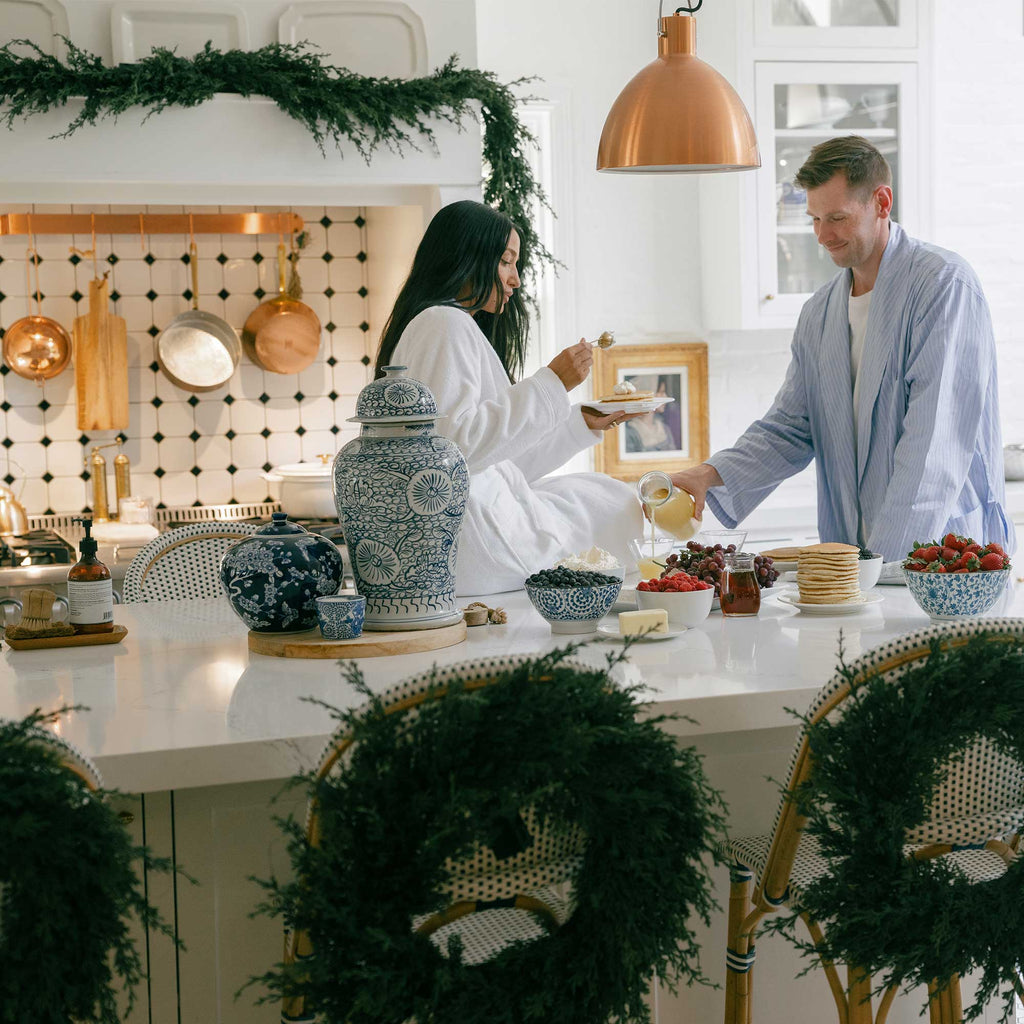 Cedar Pre-Lit LED Garland