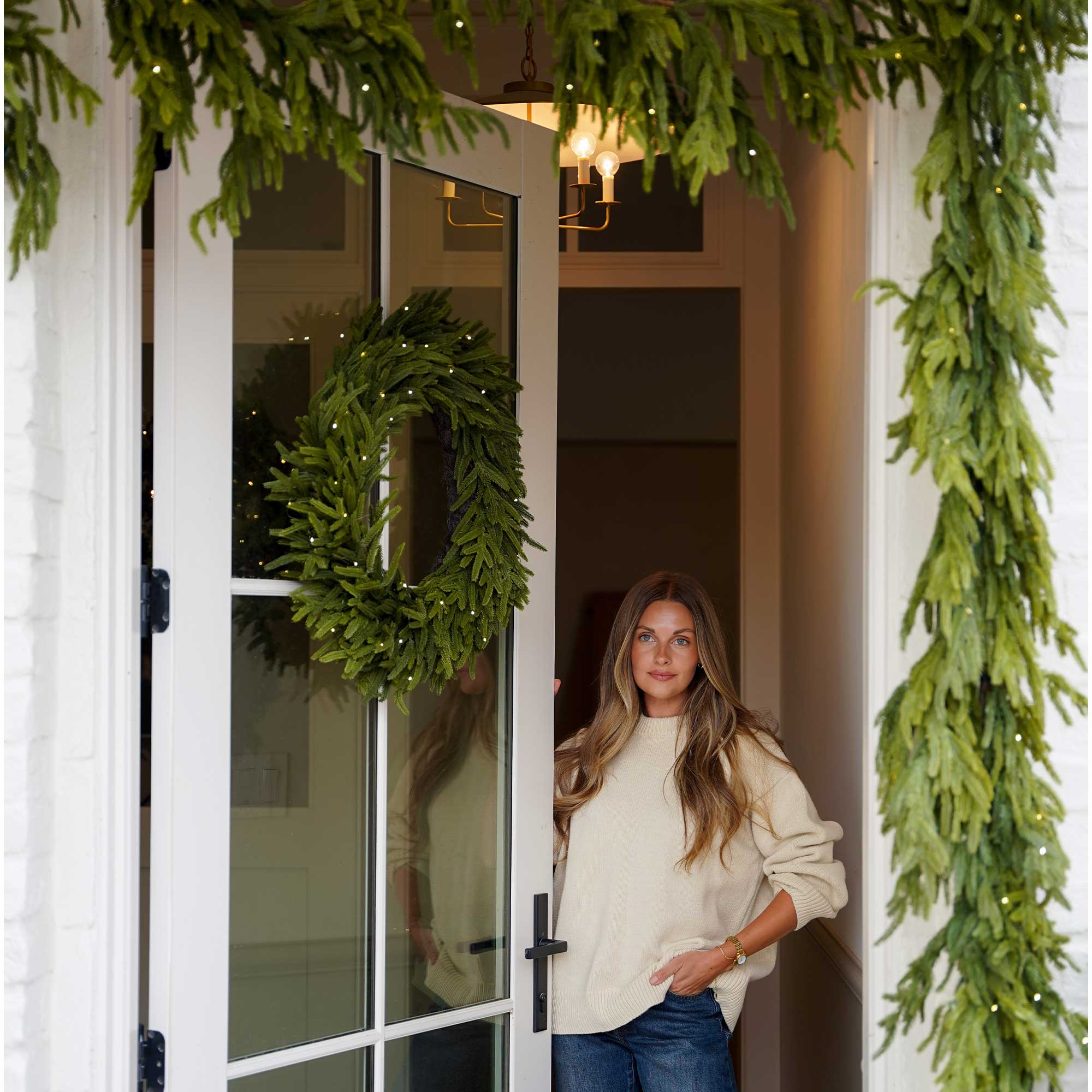 Norfolk Pre-Lit LED Garland